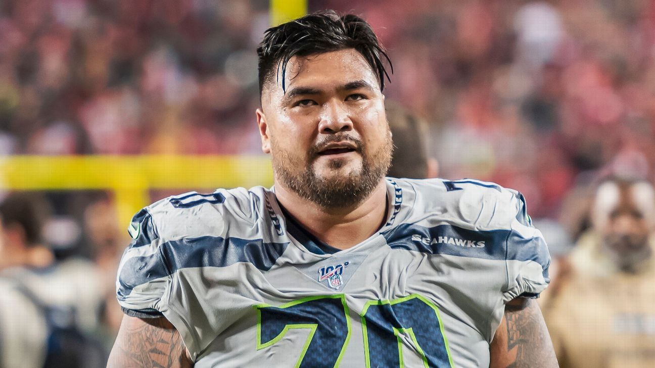 Four-time Pro Bowl guard Mike Iupati says he’s retiring after 11 seasons