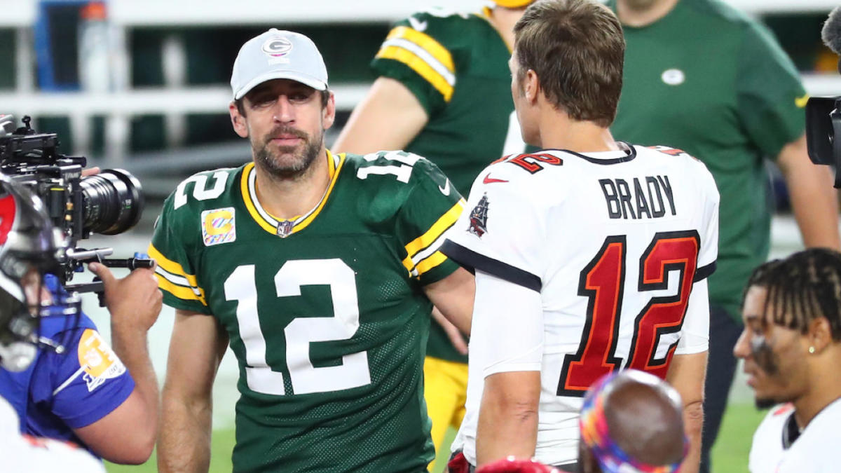 Aaron Rodgers, Tom Brady appear to poke fun at the Packers while preparing for celebrity golf match