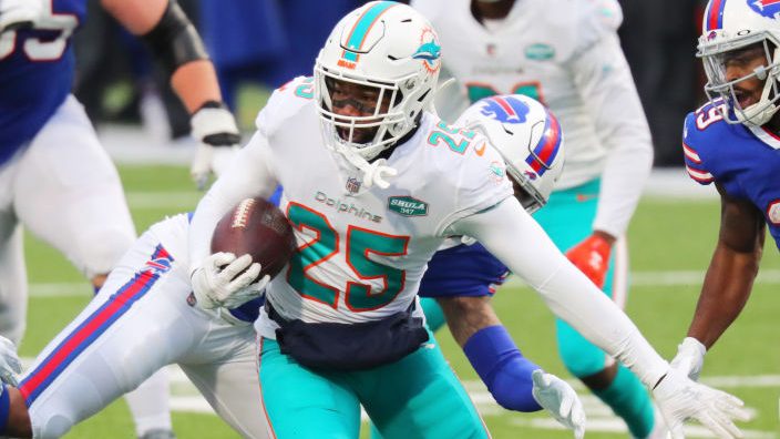 Xavien Howard out of Dolphins practice with ankle injury