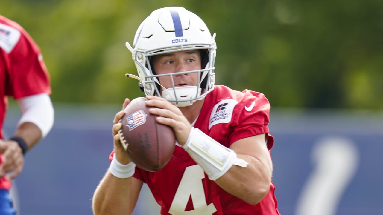 Training Camp Buzz: Rookie QB Sam Ehlinger seeing first-team reps at Colts practice