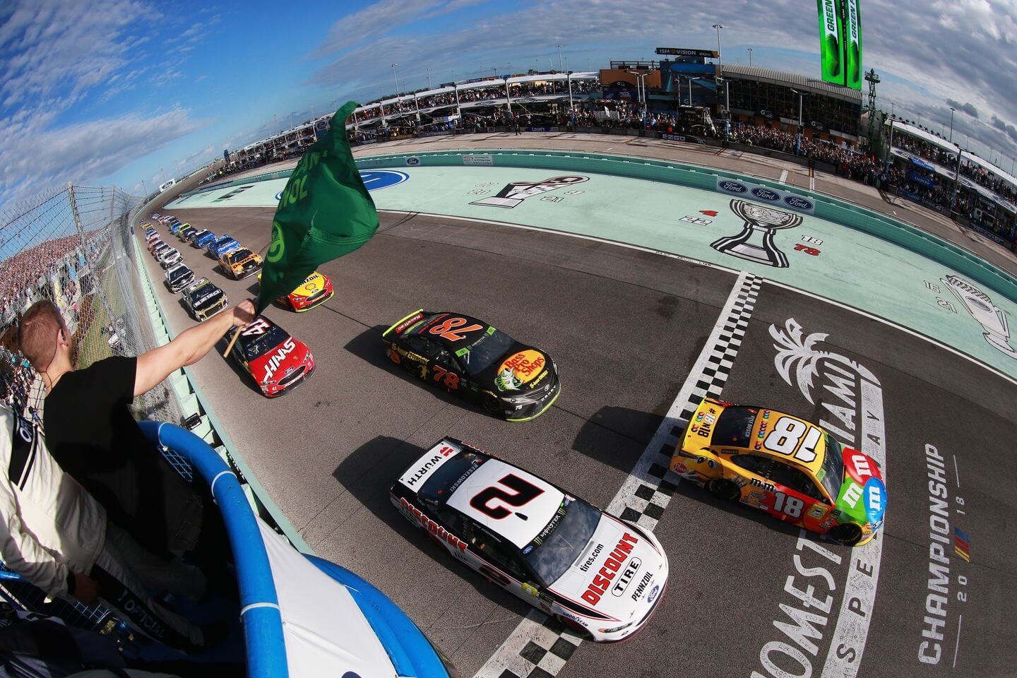 NASCAR’s 2022 schedule shakes up playoff tracks, adds Gateway in June