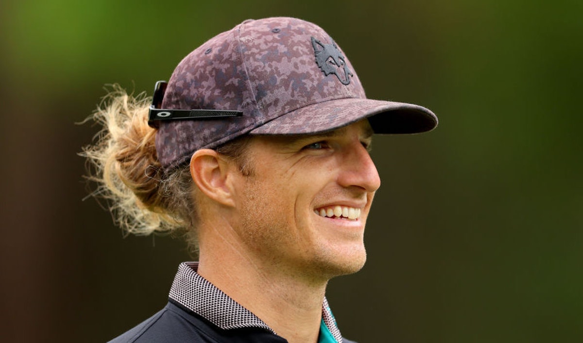 Pro Golfer Returns To Course After Urine Therapy, Grape Cleanse