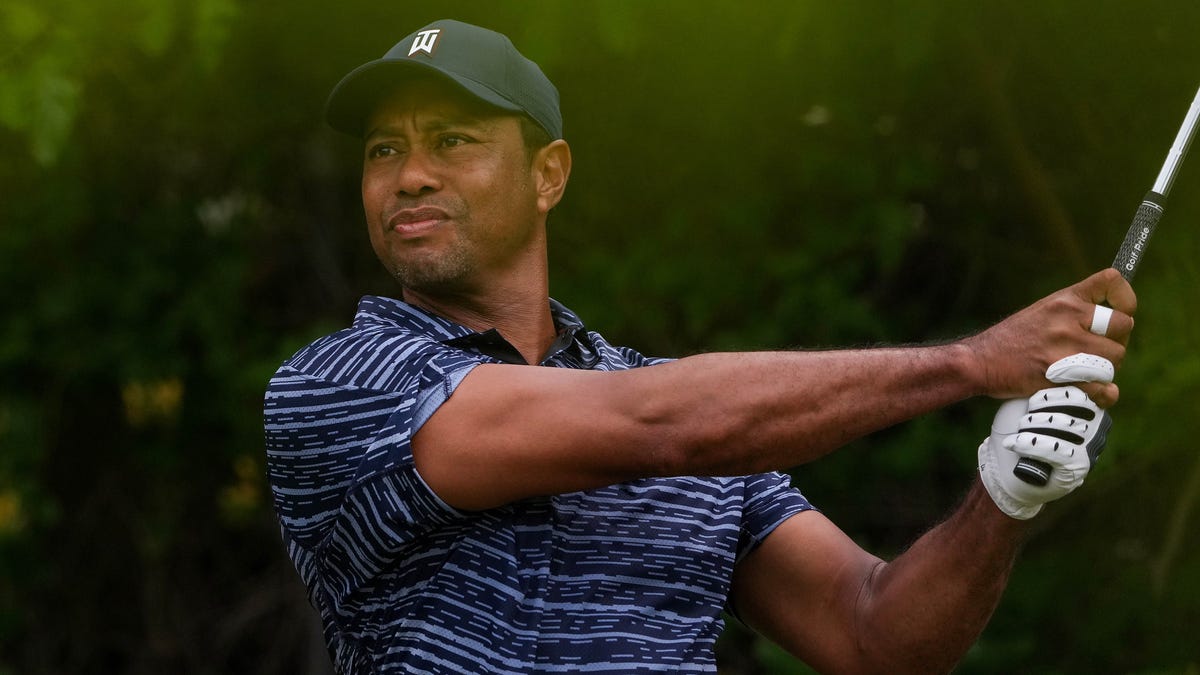 PGA Championship live updates Thursday: Tiger Woods often to decent start; Rory McIlroy in lead