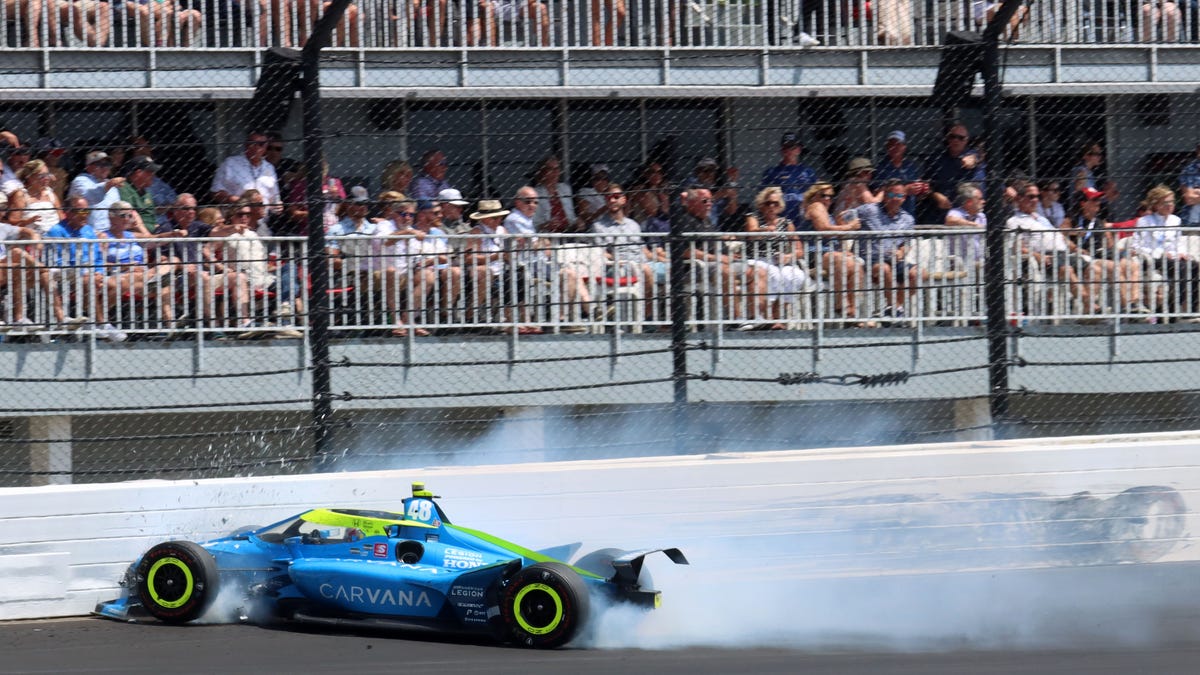 Indy 500: Jimmie Johnson ends day with crash late in race