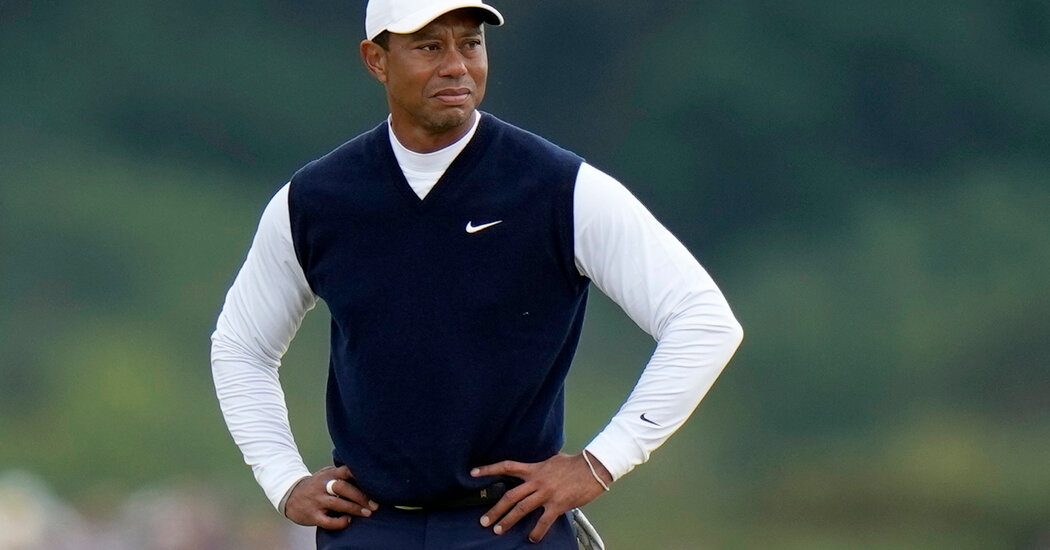 PGA Stars Seek ‘Some Sort of Unity’ With LIV After Meeting With Tiger Woods