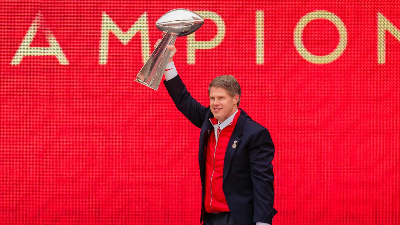 Chiefs owner ranked worst in NFL, players union survey shows after back-to-back Super Bowls
